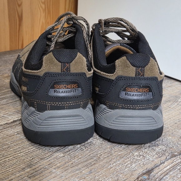 Skechers Sport Men's Outland Thrill Seeker Sneaker Lace Up Walking Shoe Size 9.5 - Picture 6 of 10